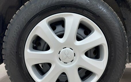 Mitsubishi Outlander III рестайлинг 3, 2019 год, 2 110 000 рублей, 15 фотография