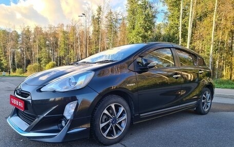 Toyota Aqua I, 2015 год, 900 000 рублей, 1 фотография