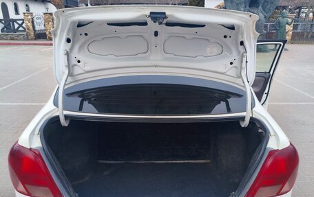 Toyota Platz, 2001 год, 250 000 рублей, 9 фотография