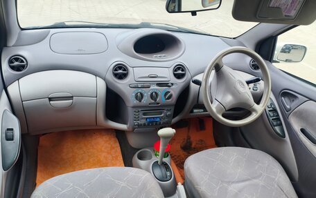 Toyota Platz, 2001 год, 250 000 рублей, 7 фотография