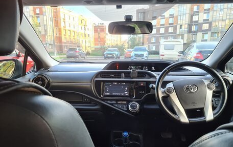 Toyota Aqua I, 2015 год, 900 000 рублей, 6 фотография