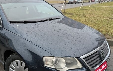 Volkswagen Passat B6, 2005 год, 445 000 рублей, 3 фотография