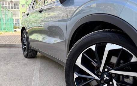 Mitsubishi Outlander, 2021 год, 2 850 000 рублей, 2 фотография