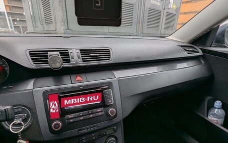 Volkswagen Passat B6, 2005 год, 445 000 рублей, 10 фотография