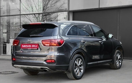 KIA Sorento III Prime рестайлинг, 2018 год, 2 350 000 рублей, 4 фотография