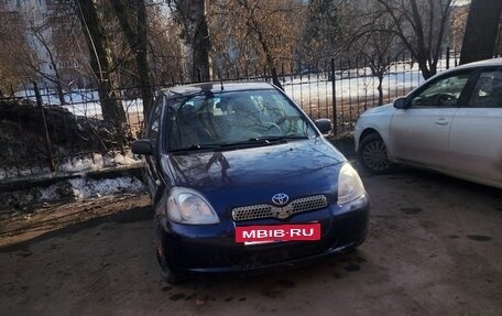 Toyota Yaris I рестайлинг, 2000 год, 320 000 рублей, 2 фотография