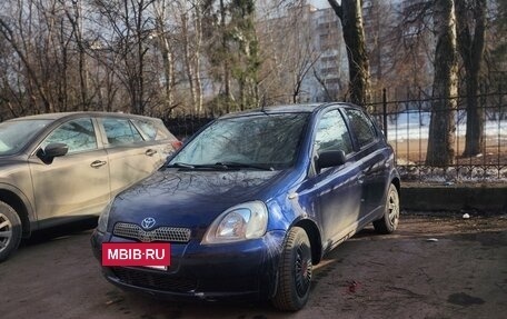 Toyota Yaris I рестайлинг, 2000 год, 320 000 рублей, 5 фотография