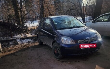 Toyota Yaris I рестайлинг, 2000 год, 320 000 рублей, 4 фотография