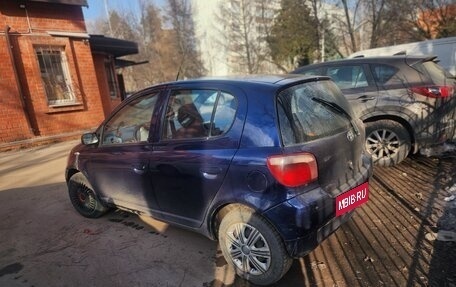 Toyota Yaris I рестайлинг, 2000 год, 320 000 рублей, 9 фотография