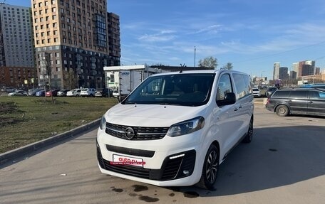 Opel Zafira Life I, 2021 год, 3 450 000 рублей, 2 фотография