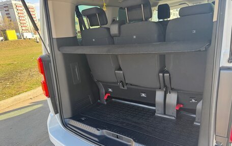 Opel Zafira Life I, 2021 год, 3 450 000 рублей, 22 фотография