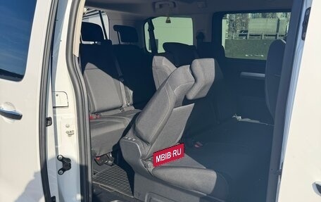 Opel Zafira Life I, 2021 год, 3 450 000 рублей, 21 фотография