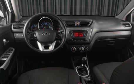 KIA Rio III рестайлинг, 2012 год, 649 000 рублей, 6 фотография