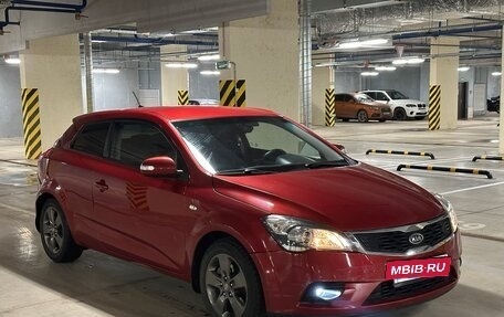 KIA cee'd I рестайлинг, 2011 год, 720 000 рублей, 3 фотография