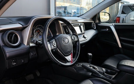 Toyota RAV4, 2013 год, 1 850 000 рублей, 12 фотография