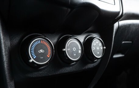 Mitsubishi ASX I рестайлинг, 2011 год, 949 000 рублей, 14 фотография