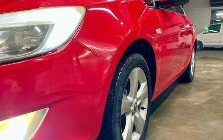 Opel Astra J, 2011 год, 1 000 000 рублей, 6 фотография