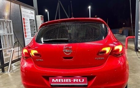 Opel Astra J, 2011 год, 1 000 000 рублей, 8 фотография