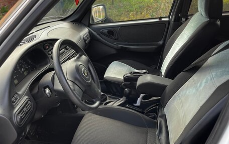 Chevrolet Niva I рестайлинг, 2018 год, 960 000 рублей, 9 фотография