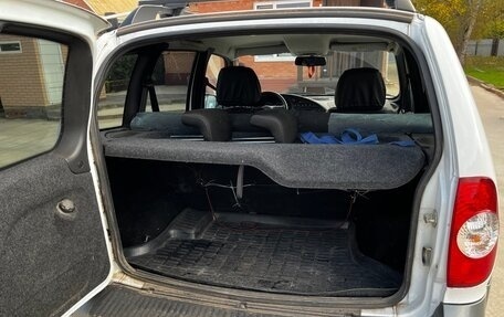 Chevrolet Niva I рестайлинг, 2018 год, 960 000 рублей, 13 фотография