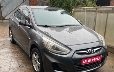 Hyundai Solaris II рестайлинг, 2013 год, 270 000 рублей, 1 фотография