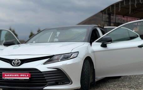 Toyota Camry, 2021 год, 2 150 000 рублей, 5 фотография