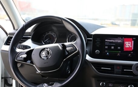 Skoda Rapid II, 2020 год, 1 900 000 рублей, 28 фотография