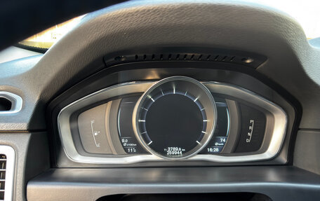 Volvo XC70 II рестайлинг, 2014 год, 2 000 000 рублей, 11 фотография