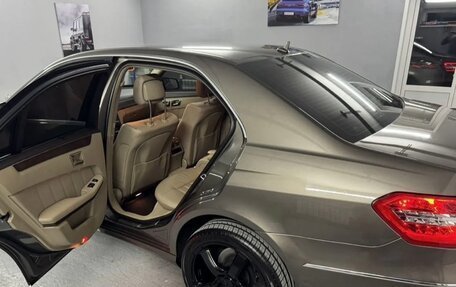 Mercedes-Benz E-Класс, 2009 год, 1 450 000 рублей, 30 фотография