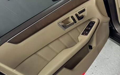 Mercedes-Benz E-Класс, 2009 год, 1 450 000 рублей, 32 фотография