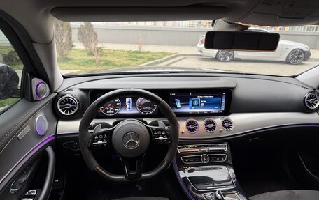 Mercedes-Benz E-Класс, 2017 год, 2 550 000 рублей, 14 фотография