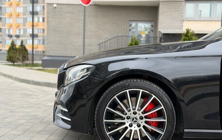 Mercedes-Benz E-Класс, 2017 год, 2 550 000 рублей, 23 фотография