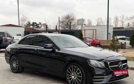 Mercedes-Benz E-Класс, 2017 год, 2 550 000 рублей, 31 фотография