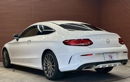 Mercedes-Benz C-Класс, 2016 год, 1 770 000 рублей, 5 фотография