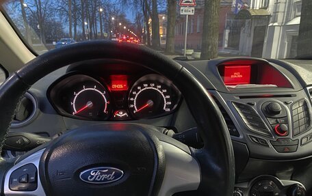 Ford Fiesta, 2010 год, 800 000 рублей, 10 фотография