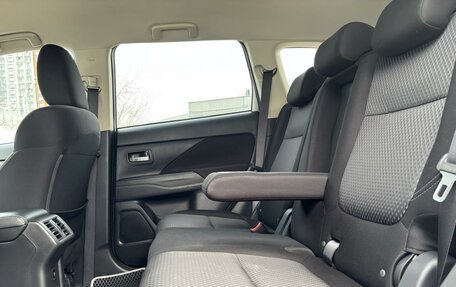 Mitsubishi Outlander III рестайлинг 3, 2019 год, 2 129 000 рублей, 7 фотография