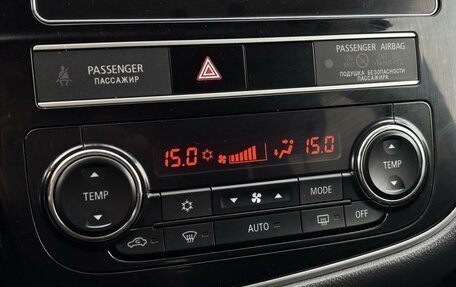 Mitsubishi Outlander III рестайлинг 3, 2019 год, 2 129 000 рублей, 20 фотография