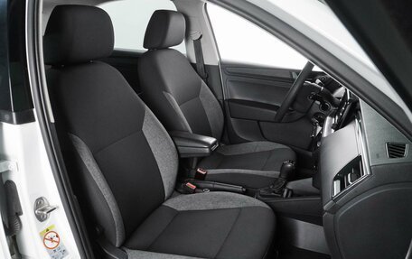 Skoda Rapid II, 2021 год, 1 445 000 рублей, 8 фотография