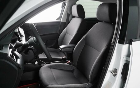 Skoda Rapid II, 2021 год, 1 445 000 рублей, 10 фотография