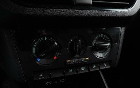 Skoda Rapid II, 2021 год, 1 445 000 рублей, 15 фотография