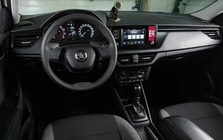 Skoda Rapid II, 2021 год, 1 445 000 рублей, 6 фотография