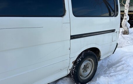 Toyota HiAce H100, 2001 год, 600 000 рублей, 4 фотография