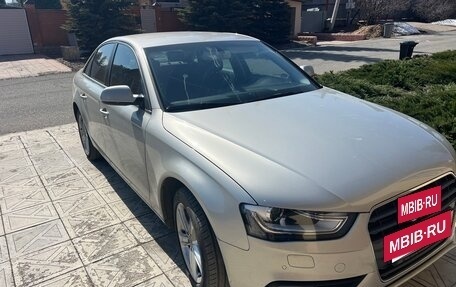 Audi A4, 2013 год, 1 570 000 рублей, 2 фотография