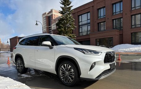 Toyota Highlander, 2026 год, 5 400 000 рублей, 6 фотография