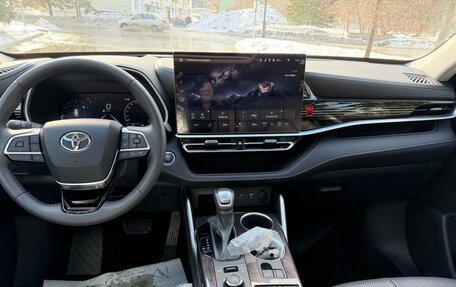 Toyota Highlander, 2026 год, 5 400 000 рублей, 16 фотография