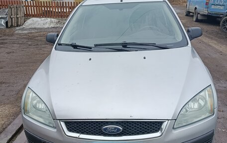 Ford Focus II рестайлинг, 2005 год, 380 000 рублей, 1 фотография