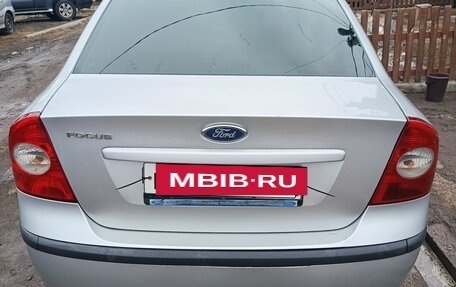Ford Focus II рестайлинг, 2005 год, 380 000 рублей, 4 фотография