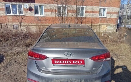 Hyundai Solaris II рестайлинг, 2019 год, 1 150 000 рублей, 1 фотография