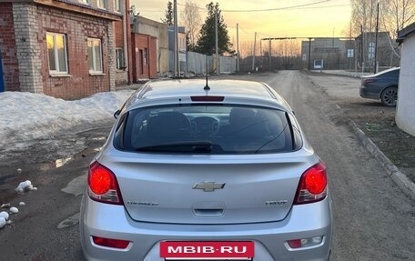 Chevrolet Cruze II, 2012 год, 635 000 рублей, 3 фотография