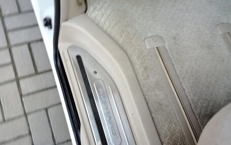 Toyota Alphard III, 2004 год, 550 000 рублей, 15 фотография